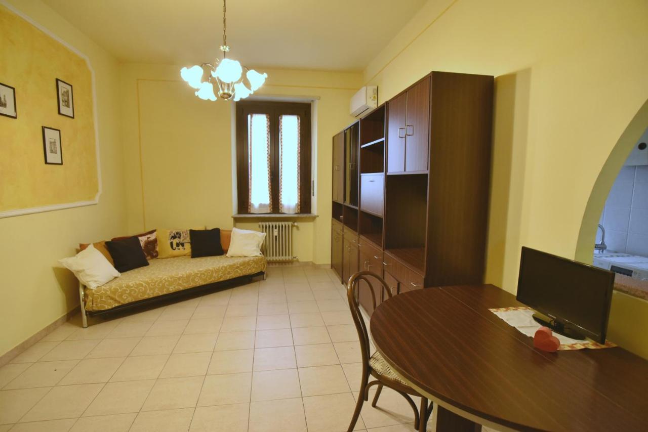 세티모토리네세 La Casina Di Settimo 아파트 외부 사진